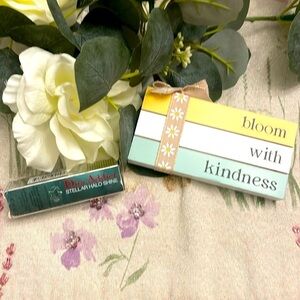 ** HOST PICK ** NIB Dior Addict Lipstick